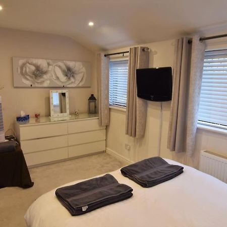 Mikes At Menai - Stylish & Spacious 3 Bed House In Menai Bridge. ภายนอก รูปภาพ