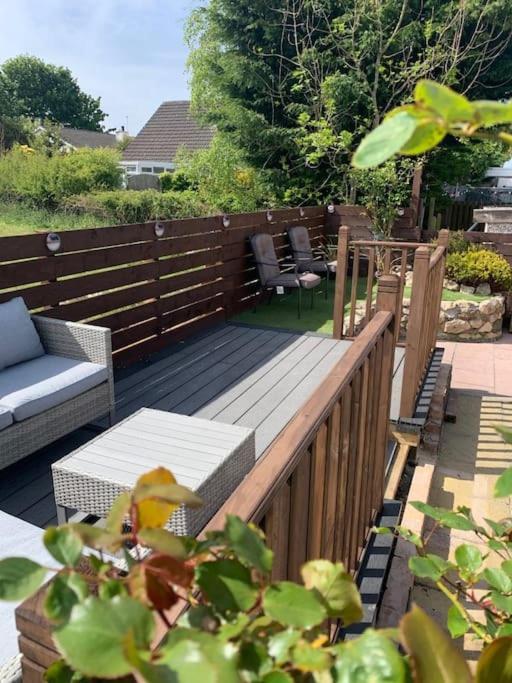 Mikes At Menai - Stylish & Spacious 3 Bed House In Menai Bridge. ภายนอก รูปภาพ